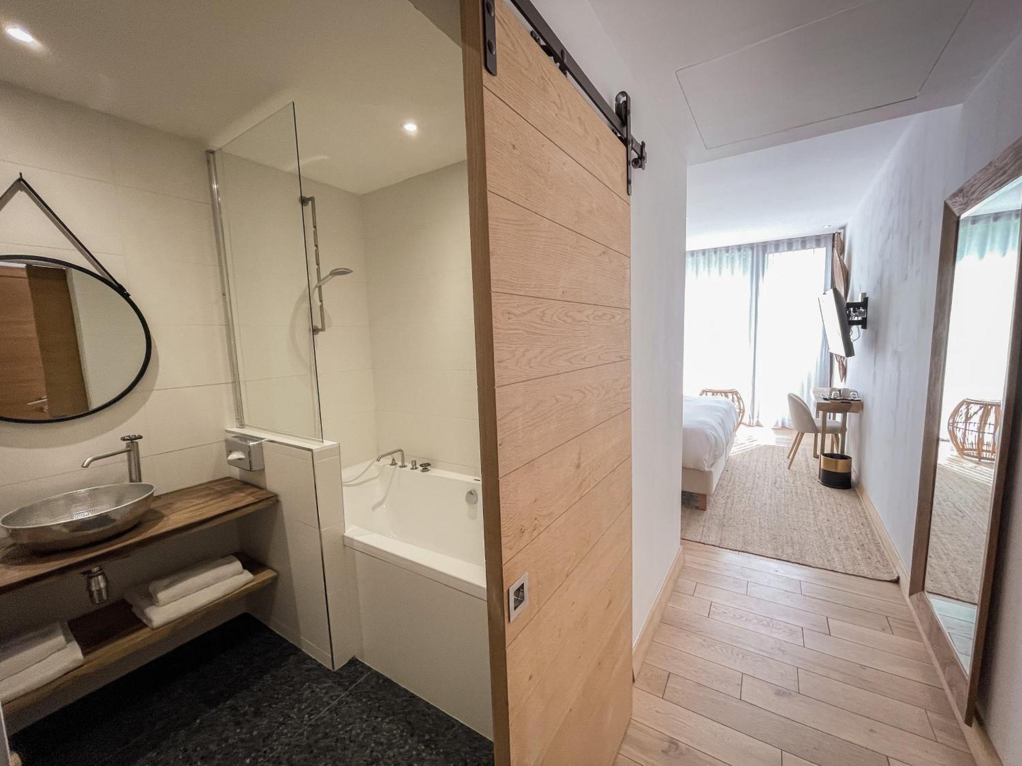 Hotel Le Saint Remy & Spa 객실 사진